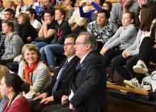 <a href="/demi-finales-des-coupes-mixtes-de-gymnastique-zone-sud-est" class="active">Demi-Finales des coupes mixtes de gymnastique - Zone Sud-Est</a><div class="smartphoto_back_link"><a href="/multimedia">Retour aux albums</a></div><div class="smartphoto_date_album">Album publié le 03/11/2015</div>