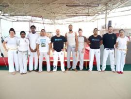 Des membres de l’association Aboré Capoeira et Mestre Muralha FSCF_association-Aboré-Capoeira-Mestre-Muralha