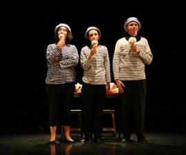 Entrez en scène! Trois acteurs amateurs
